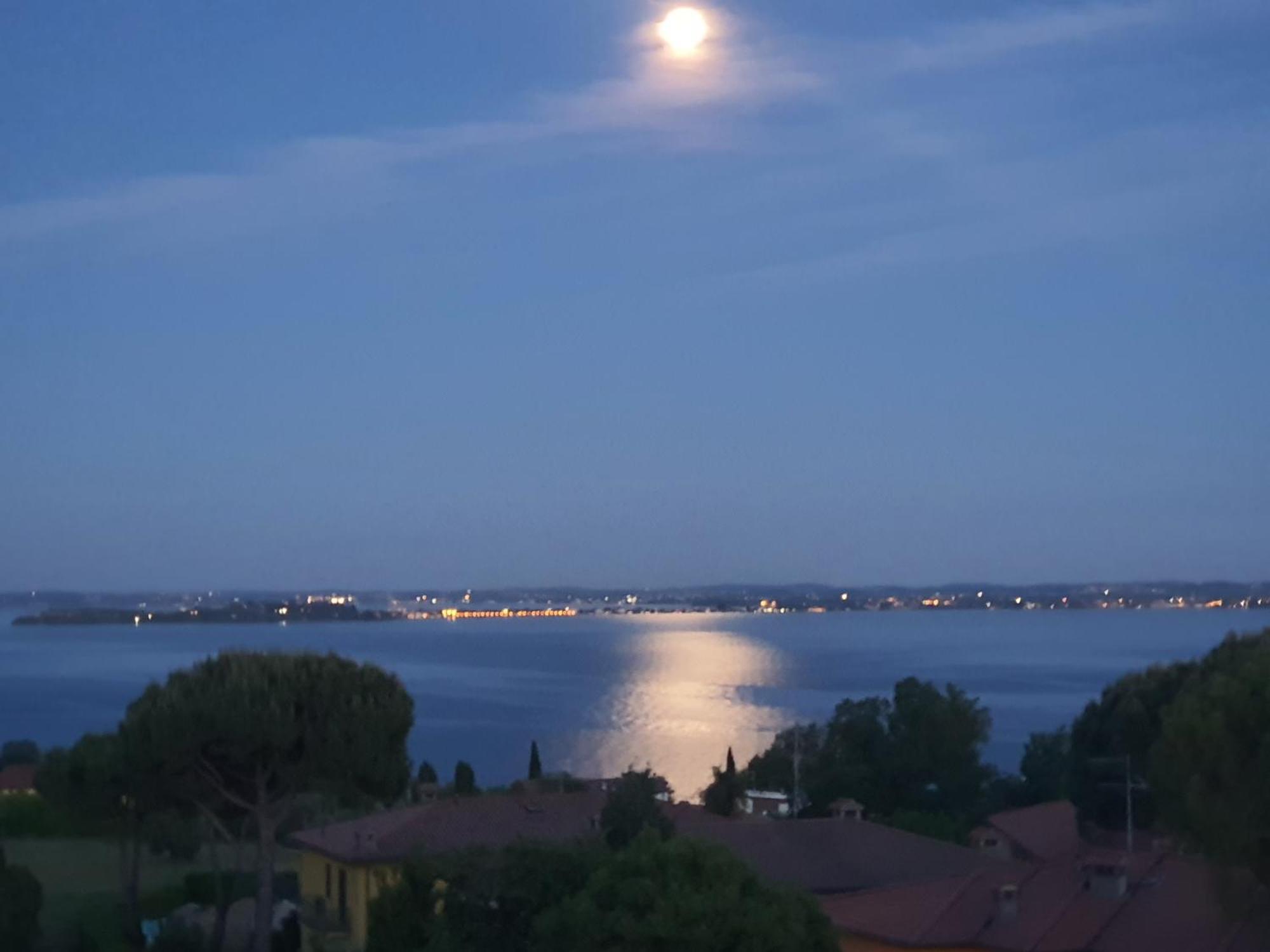 Casa Vista Lago Moniga del Garda Buitenkant foto