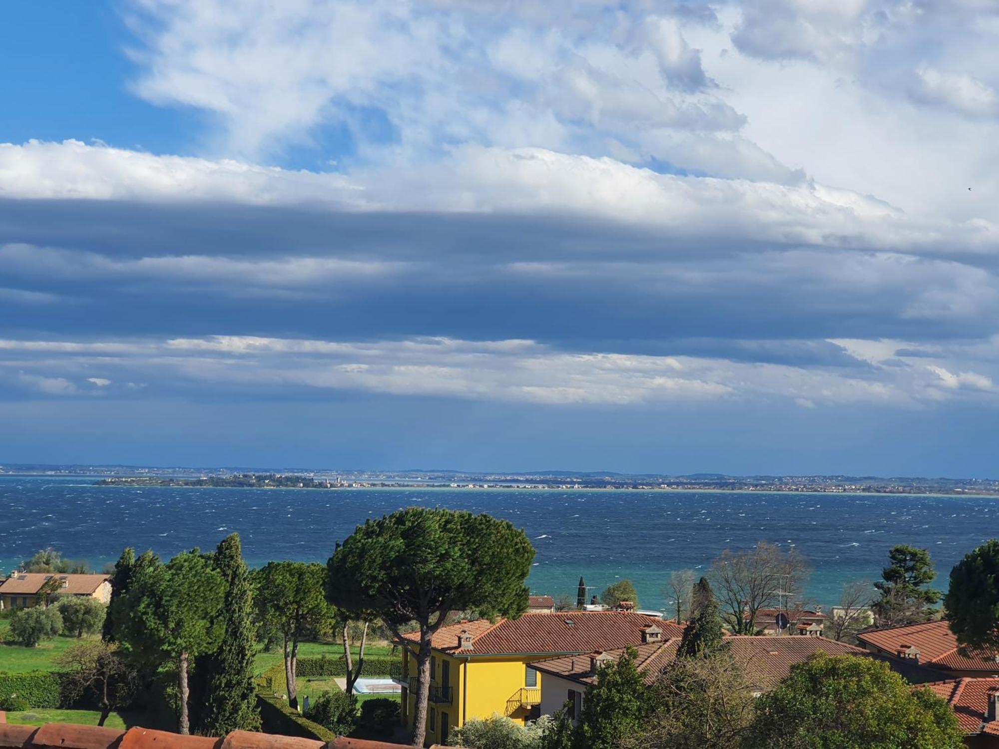 Casa Vista Lago Moniga del Garda Buitenkant foto